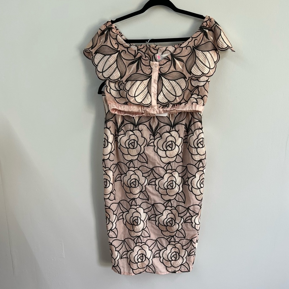 *NEW* L’atiste by Amy Floral Embroidered Crop Top Skirt Set